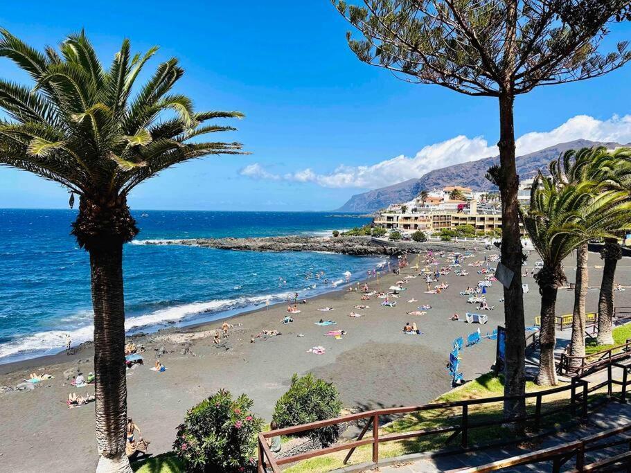 Beachfront Villa And Pool Puerto de Santiago  Exterior photo