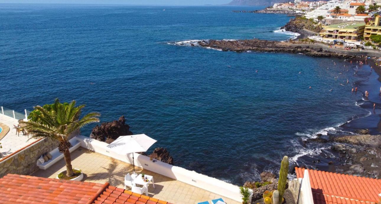 Beachfront Villa And Pool Puerto de Santiago  Exterior photo